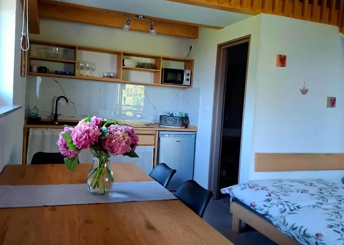 Strancar Wines Daire *