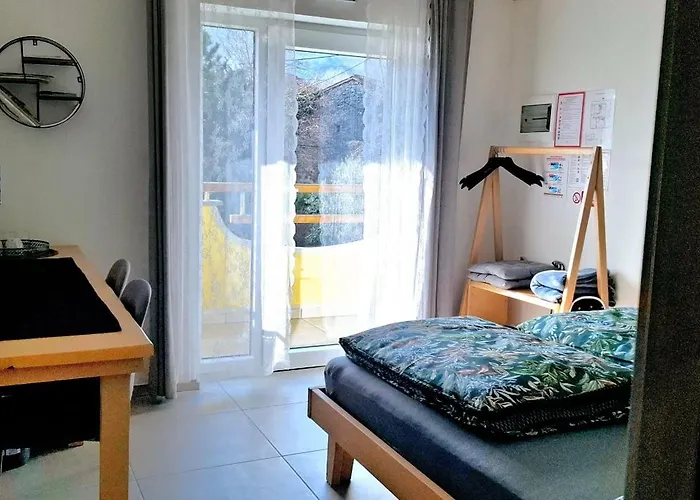 Daire Strancar Wines